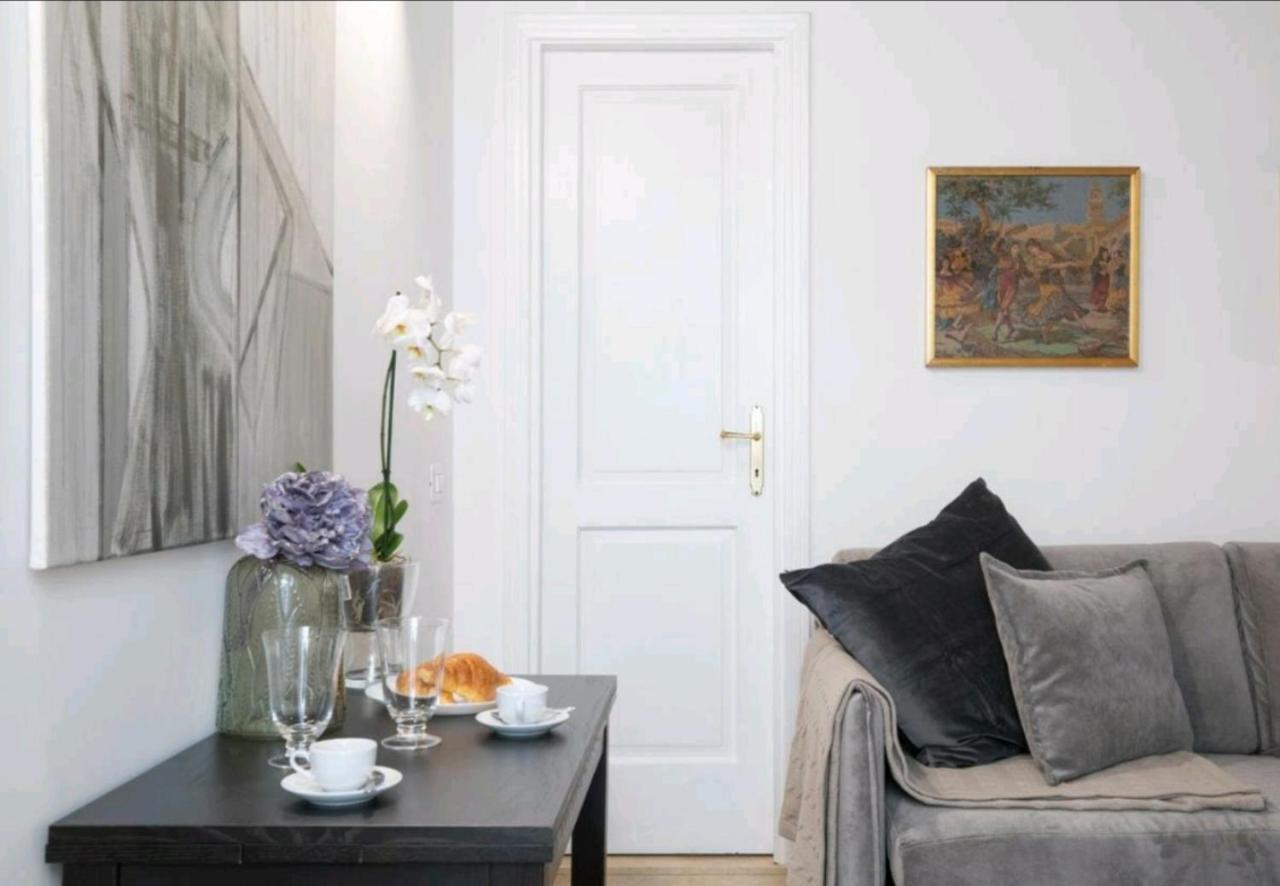 Spanish Modern Apartament Rom Exterior foto
